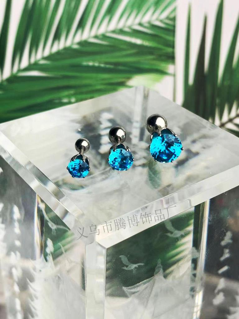 Minimalist Unisex Six-Prong Round Threaded Cubic Zirconia Cartilage Stud Earrings