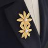 Брошь Aster в винтажном стиле с пресноводным жемчугом: Изысканный растительный дизайн, роскошный, высококлассный женский корсаж.