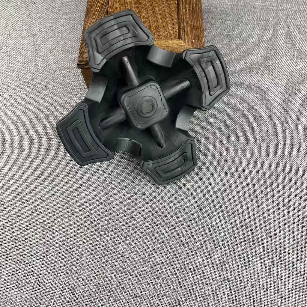 Комплект противоскользящих накладок на костыли с четырьмя ножками и утолщенной износостойкой головкой трости