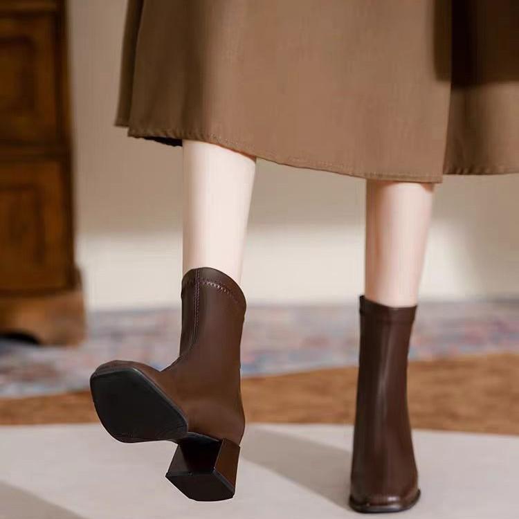 2025 новые ботильоны на толстом каблуке, женские французские с квадратным носком, весенне-осенние одинарные ботинки, модные ботинки средней длины, тонкие ботинки, черные ботильоны на высоком каблуке