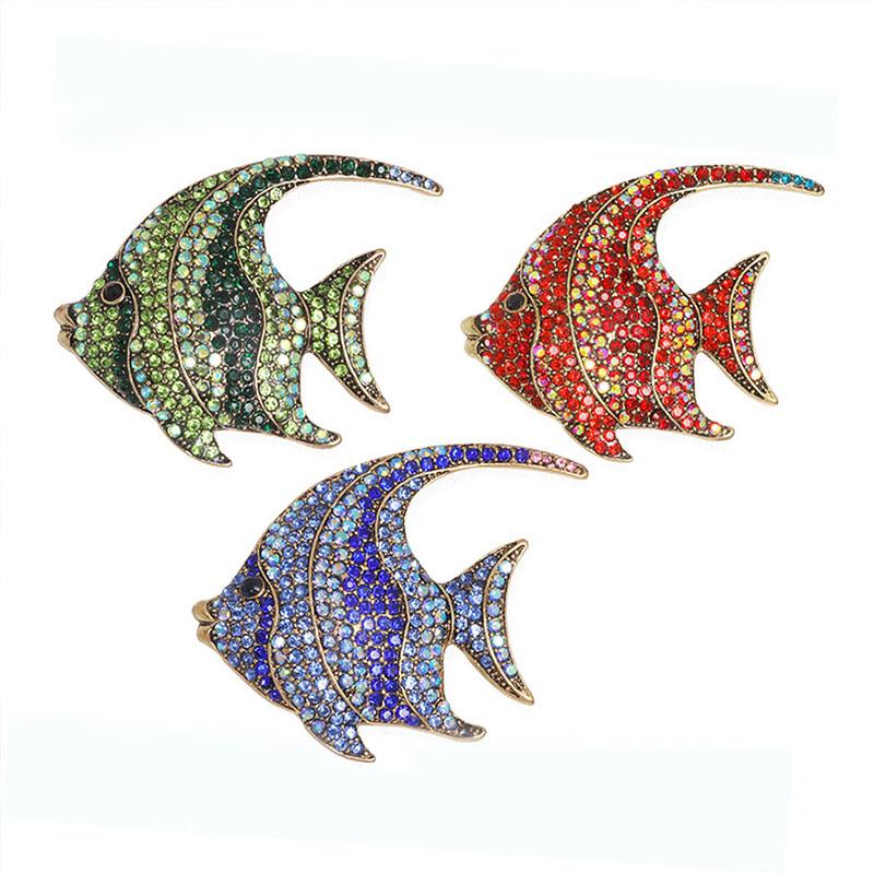 Женские броши-рыбы со сверкающими стразами