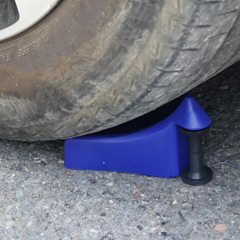 Car Wheel Hose Guide Hose Slide Tire Wedge Universal Car Wash Tool Tire Blocker Multiuse Anti-winder Wire Winder for Washing