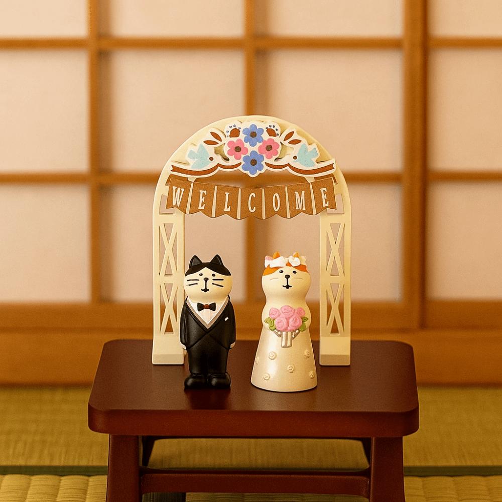 Zakka Wedding Ceremony Ornaments DIY Mini Cat Figurine Mini Wedding Arch Toy Cake Decoration