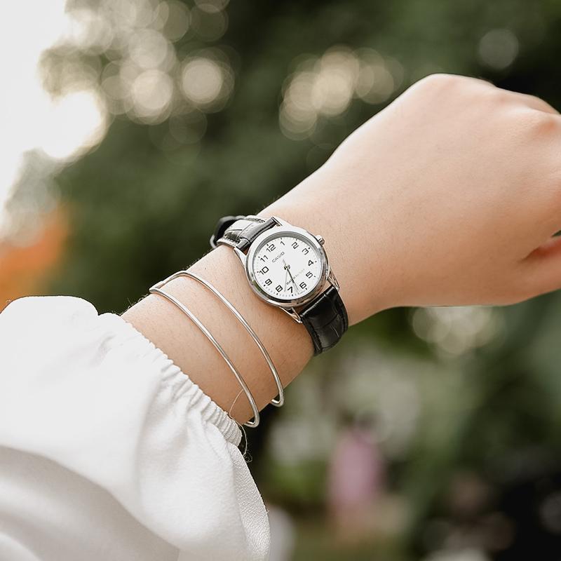 Casio Женские стандартные серебряные часы LTP-V001L-7BUDF