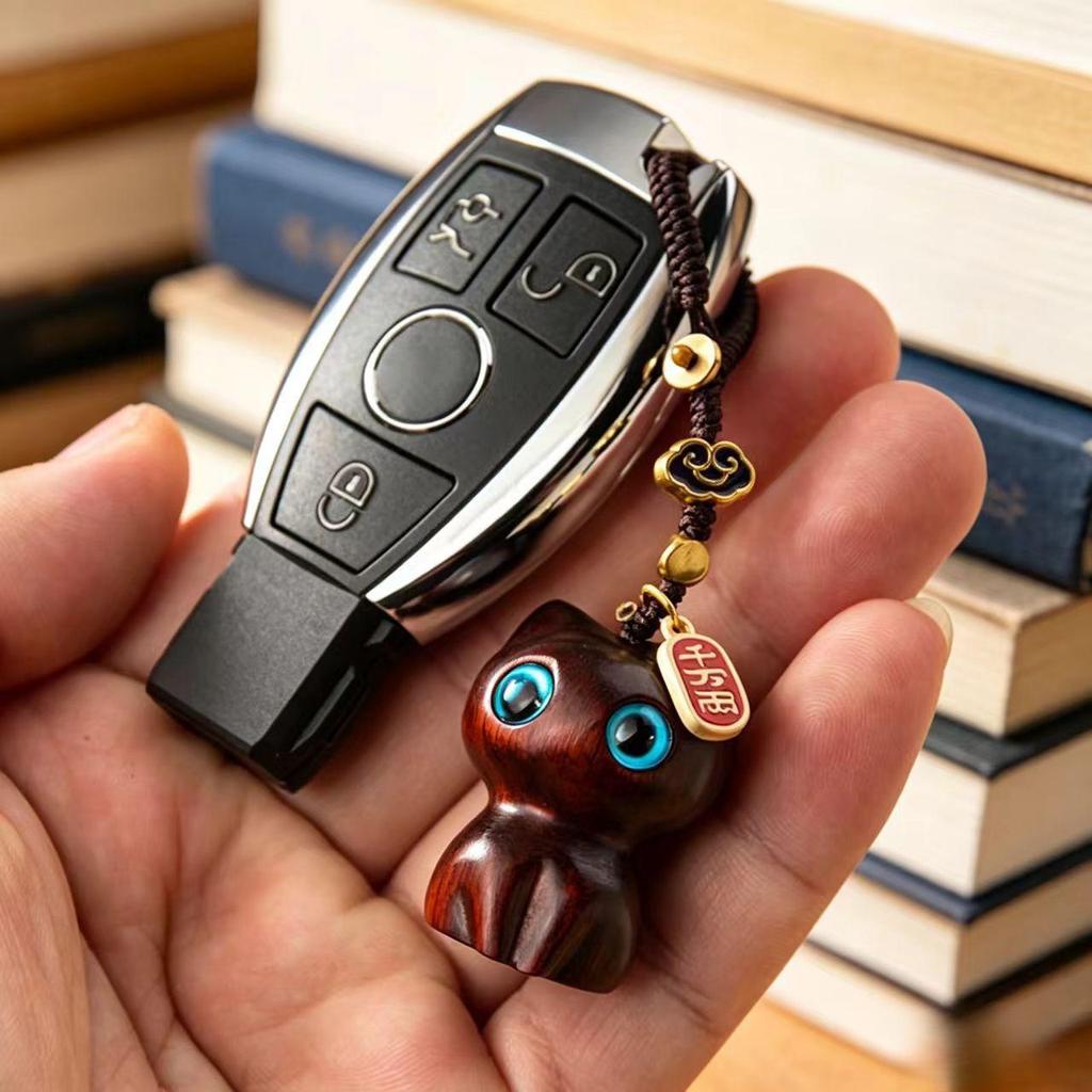 Брелок-подвеска в виде кота из сандалового дерева - Милый USB-шнурок и украшение для автомобиля/рюкзака для мужчин и женщин