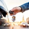2D Симпатичный автомобильный акриловый плоский брелок для зеркала заднего вида