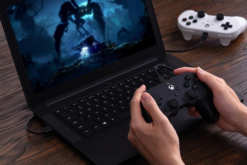 8BitDo Pro 2 Wired Controller for Xbox Series Xbox Series Xbox Windows10 X, S, One,