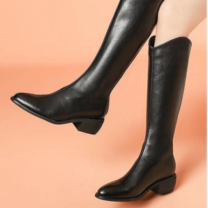Женская обувь 2024 года, горячая распродажа, женские сапоги с застежкой-молнией сзади, модные современные сапоги с острым носком, женские новые сапоги больших размеров, однотонные сапоги до колена