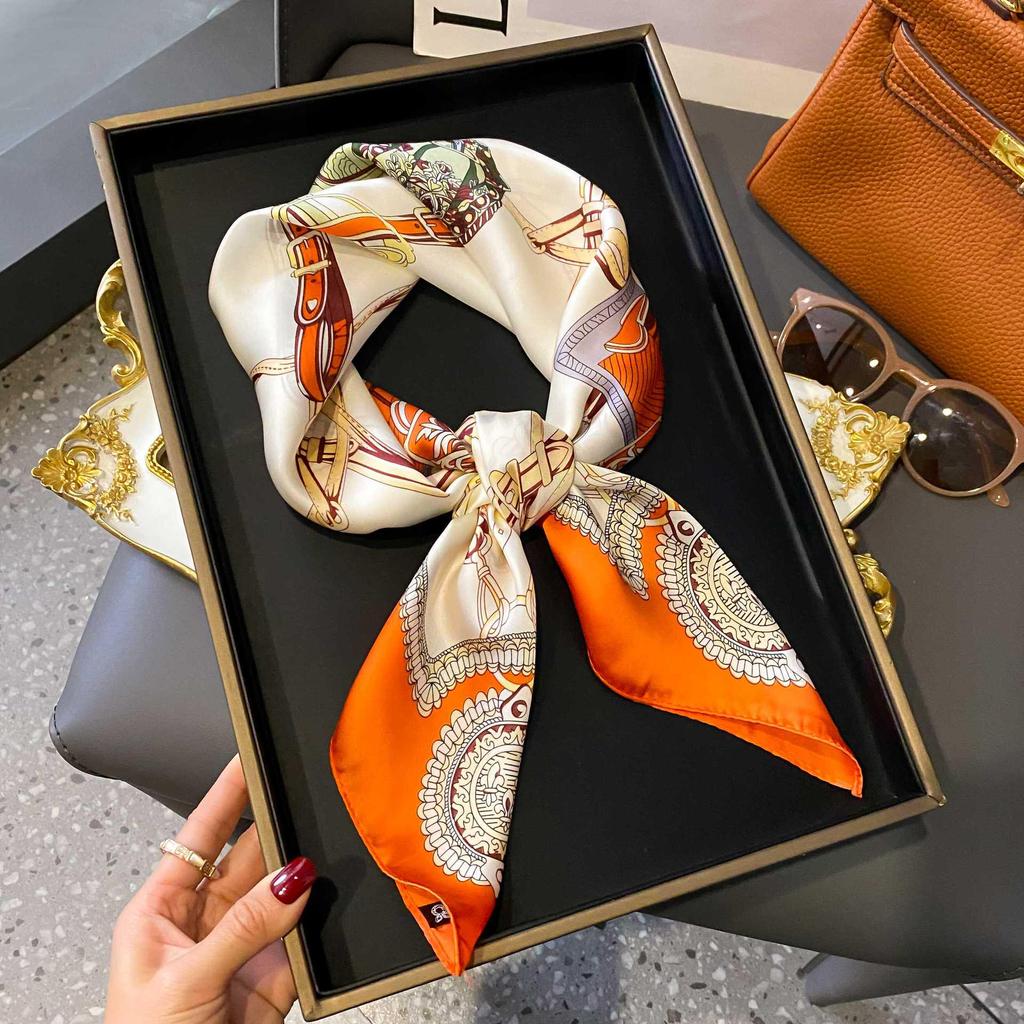 Zhang Ruonan Silk Scarf: Women's 2025 Spring/Summer Retro Neck Tie Accessory - High-End Small Square Neckerchief