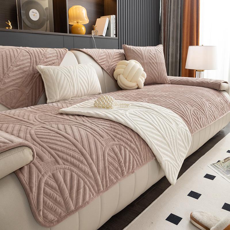 Thicken Milk Velvet Sofa Covers Non Slip Sofa Mat Winter Washable Couch Slipcovers for Living Room Solid Color Soft Sofa Towel