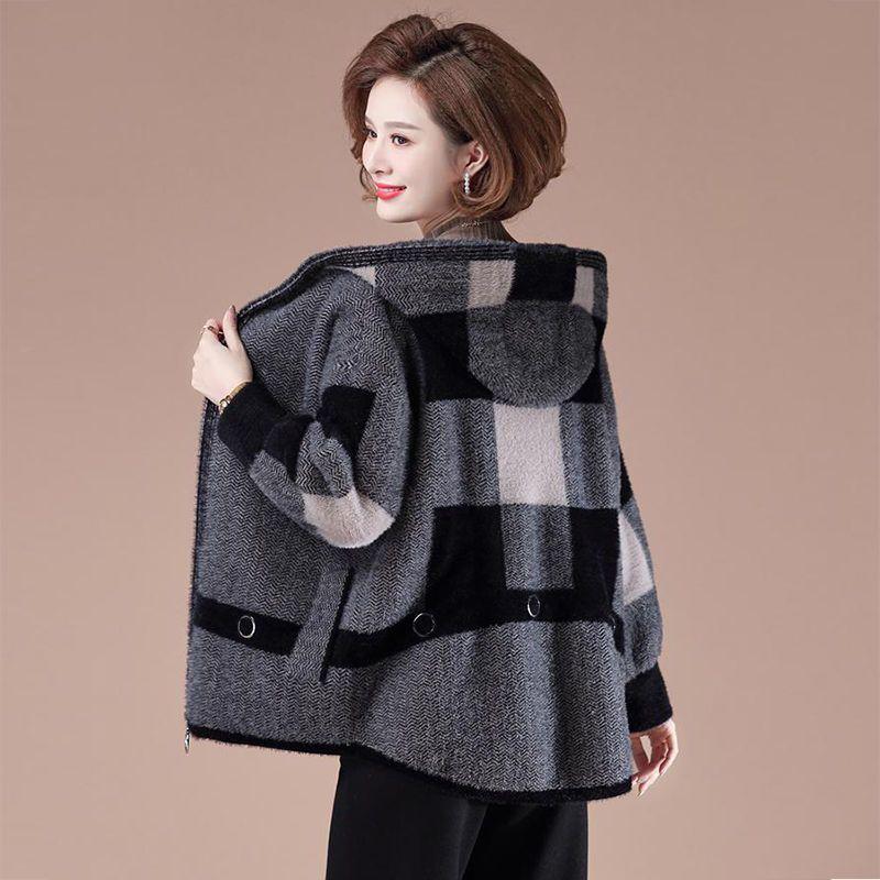 Size 6XL Mom Coat Winter Mink Fleece Hooded Jacket Middle-Aged Women Autumn Temperament Double-Sided Fleece Jacket