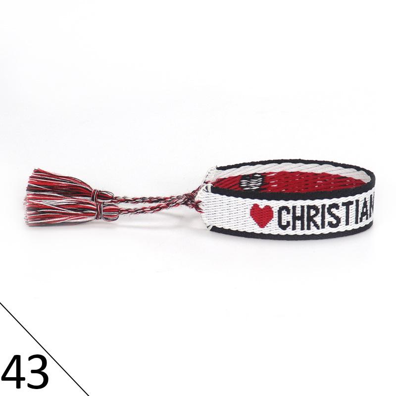 Браслет дружбы ручной работы с вышивкой и кисточками для женщин