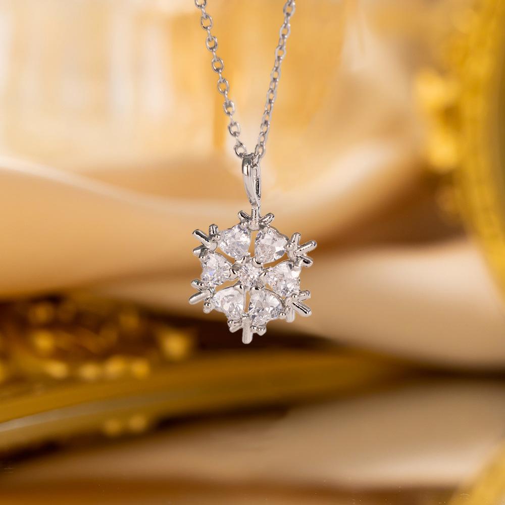 Elegant Full Zircon Copper Necklace Women Simple Exquisite Collarbone Chain Luxury Micro Inlaid Jewelry Gift