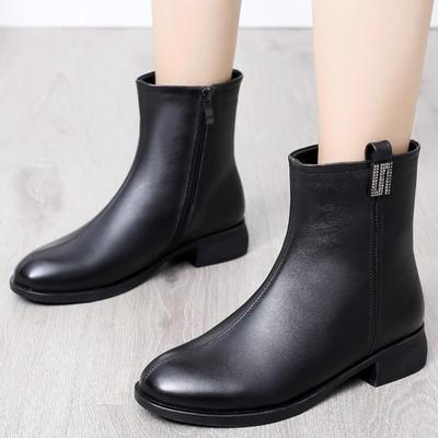 Женские короткие ботинки, новые осенне-зимние ботинки челси на платформе, универсальные ботинки мартин, бархатные хлопковые туфли для мамы
