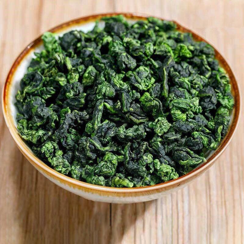 Отличительные сорта чая: Тегуаньинь, молочный улун, хризантема, пуэр, лотос, печеночный чай, черный улун, обжаренный на углях