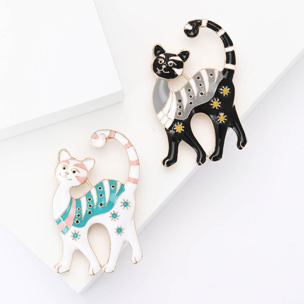 Fashion Cute Alloy Enamel Cat Brooch Temperament Women'S Suit Shirt Corsage Jewelry Pin