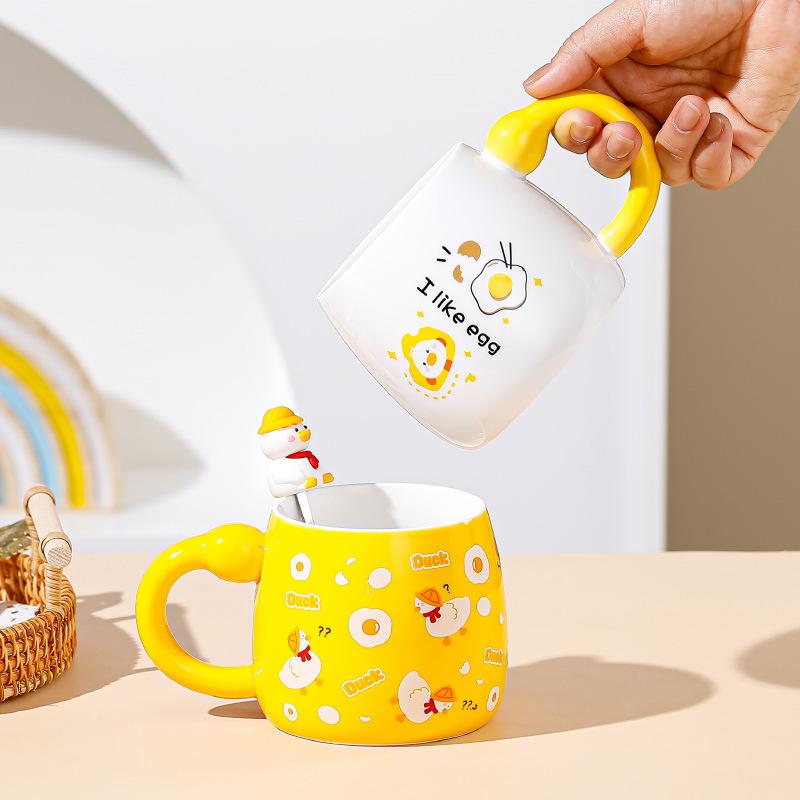 Cartoon Little Yellow Duck Mug Creative Cute Pet Ceramic Cup with Lid Silicone Doll Spoon Girl Breakfast Cup Large Capacity