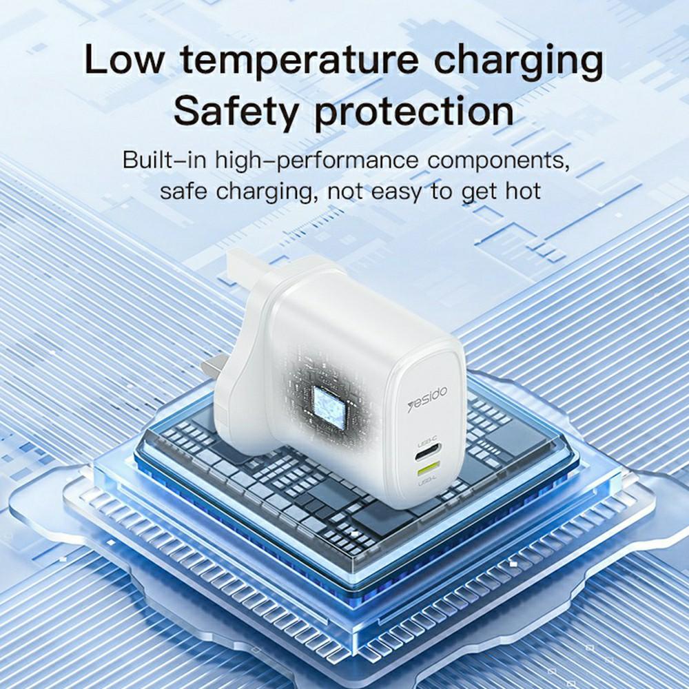 TOOCKI TCT67-34B1 67W Fast Charger Digital Display USB-A USB-C Port Power Supply with Retractable