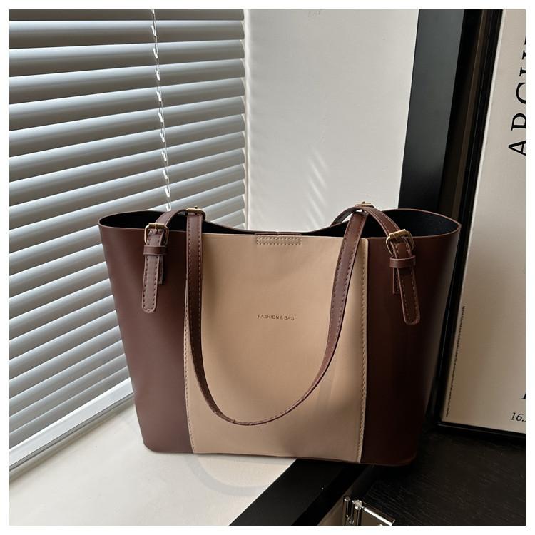 Stylish Korean Colorblock Large Capacity Tote Bag For Women Perfect For Daily Outings