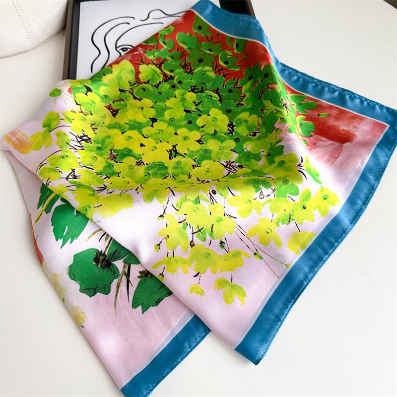 Lily Printed 70 Square Scarf Imitation Silk Sunscreen Scarf Versatile Decorative Scarf Women'S Headscarf Silk Scarf