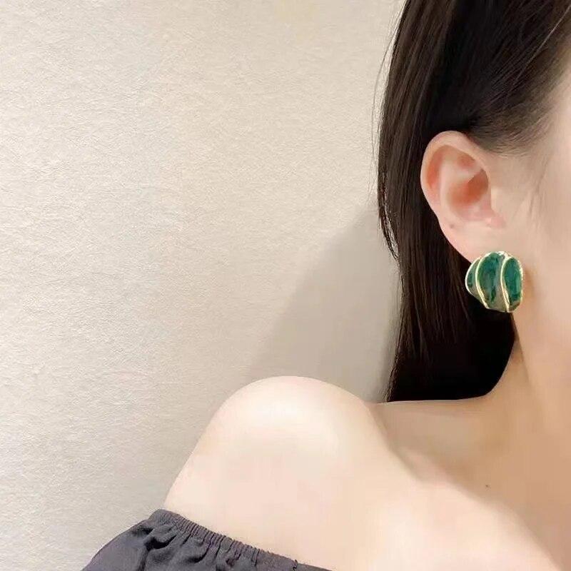 Изысканные круглые серьги-гвоздики, модные простые металлические серьги для женщин, модный дизайн, ювелирные изделия, бижутерия, аксессуары, индивидуальный подарок