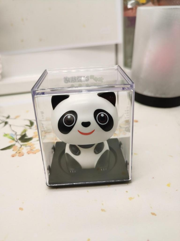 Фигурка Машущего Кота на солнечной батарее - Креативное украшение и уникальный подарок