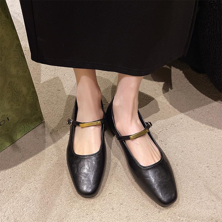 Балетки женские летние 2025 верхняя одежда с одной педалью круглая головка светлый рот телесный плоский низ дизайн чувство ниша обувь Doudou