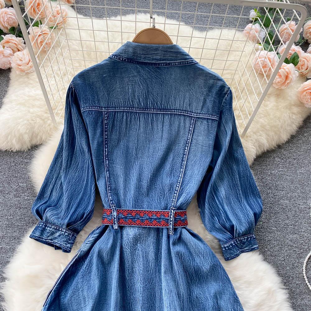 RUGOD Spring and Autumn New Retro Denim Dress Women's Long-sleeved Design Waist Shirt Dress Button High Waist Dress