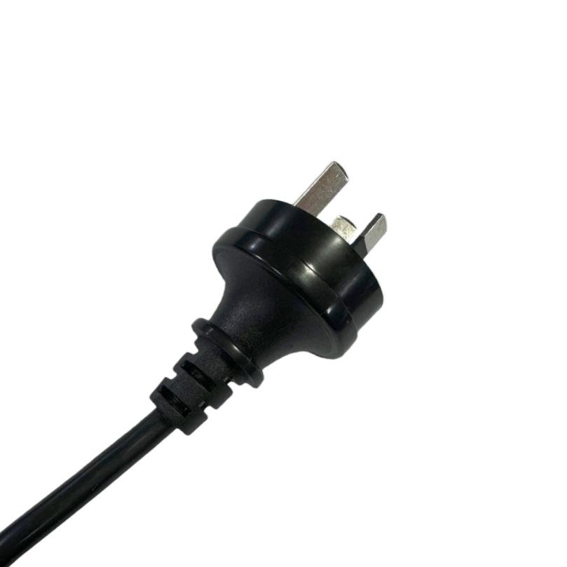 Австралийский 3-контактный шнур питания, H05VV-F 3G0.75мм², C5 "Клевер", 1,1 м, Черный