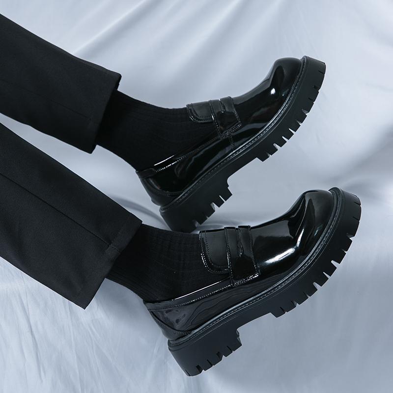 Модные новые мужские черные модные мокасины оригинальные лакированные кожаные круглые толстые туфли без застежек формальные мужские туфли деловые офисные кожаные туфли