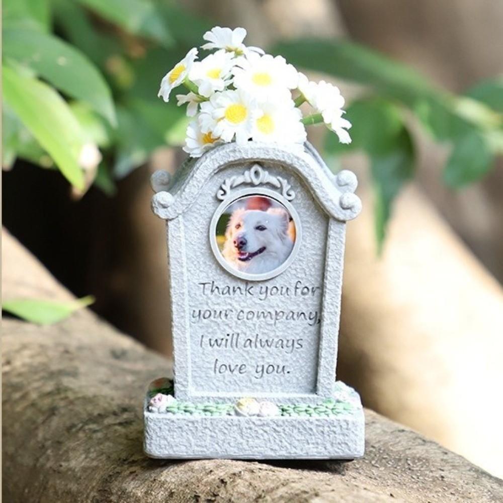 Photo Frame Design Pet Memorial Stone Waterproof Resin Pet Tombstone Lawn Garden