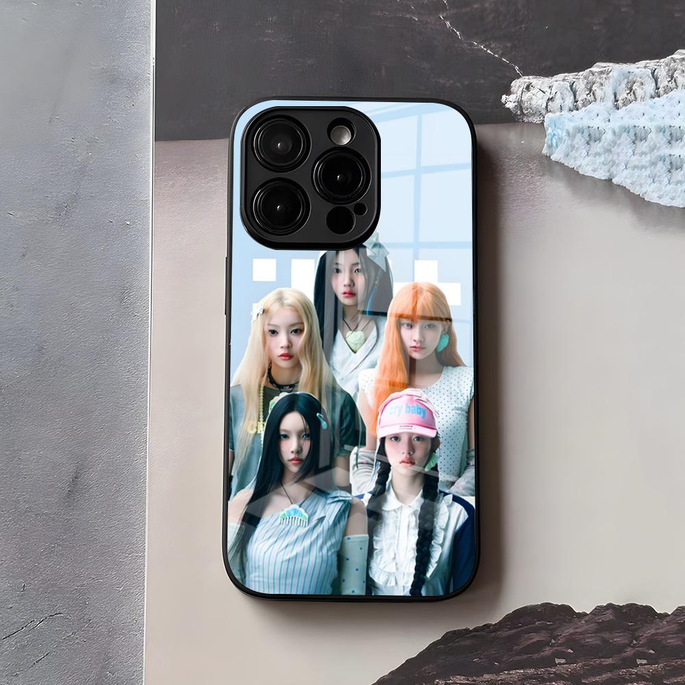 Чехол для телефона KPOP I-ILLIT для IPhone 17 Air 16 E Pro Max 15 14 13 Mini 12 Pro 11 Max Plus Черное стеклянное покрытие