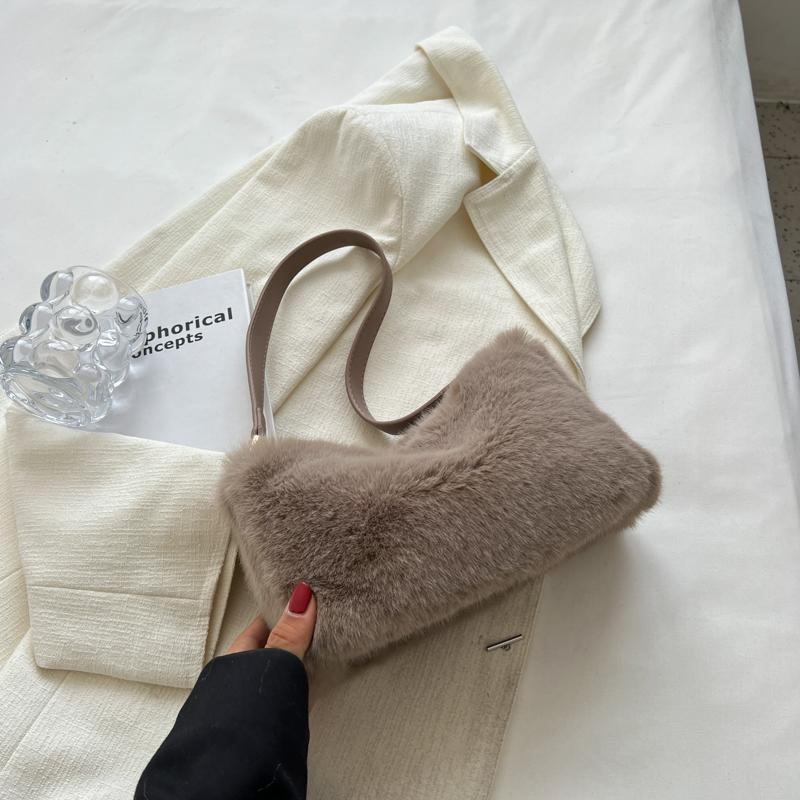 Модная плюшевая сумка через плечо для женщин, осень-зима, новые мягкие сумки Fury Underarm, корейские простые универсальные сумки, тренд