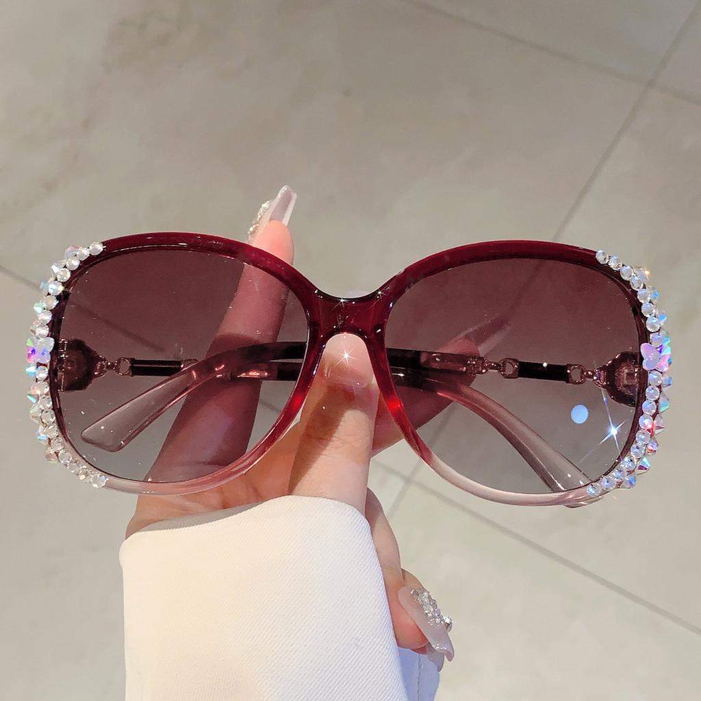 Luxury Brand Non-Polarized Sunglasses Women Sunglasses Protection Fashion Sunglasses with Rhinestone Sun Glasses Female Glass