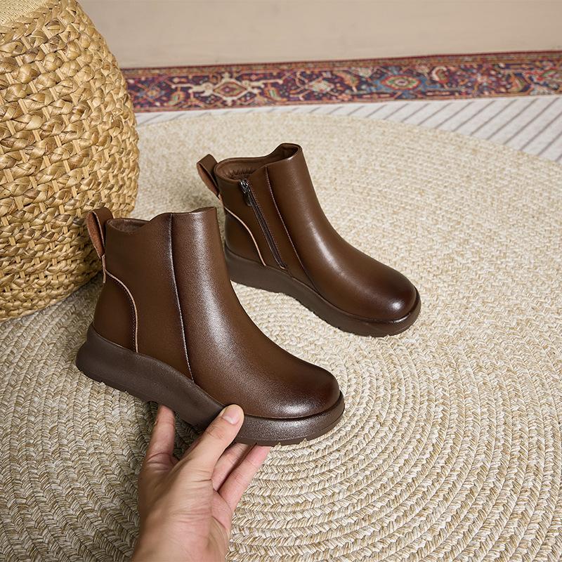 Кожаные ботинки Мартин на платформе женские 2025 новые осенне-зимние ретро ботинки челси черные повседневные короткие ботинки