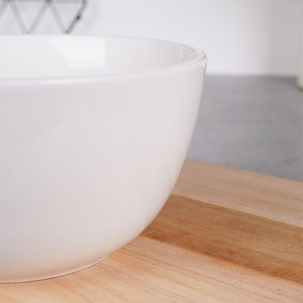 White porcelain spice mortar