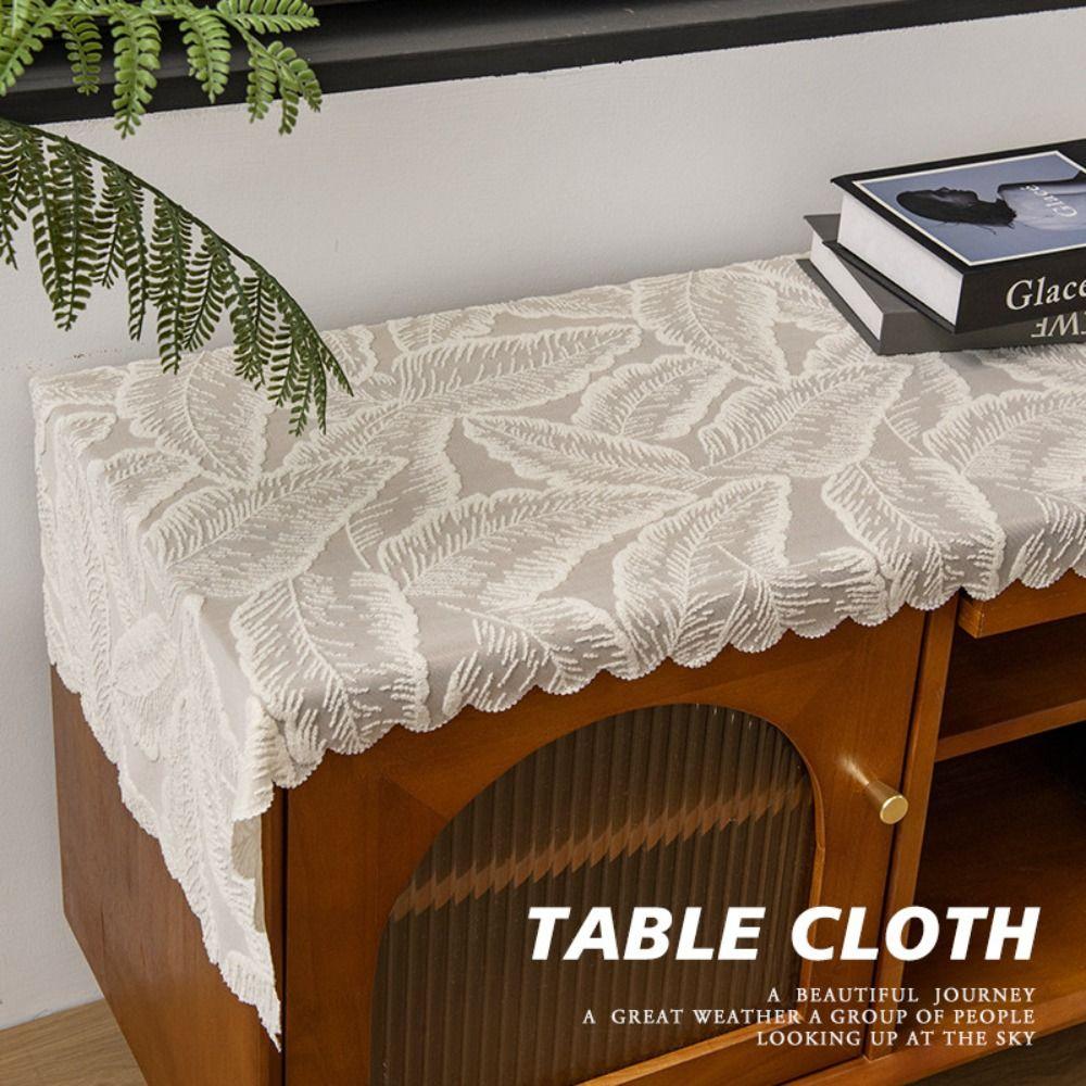 Dustproof Lace Tablecloth Openwork Design Square Tablecloth Retro Tea Table Cloth Wedding Party