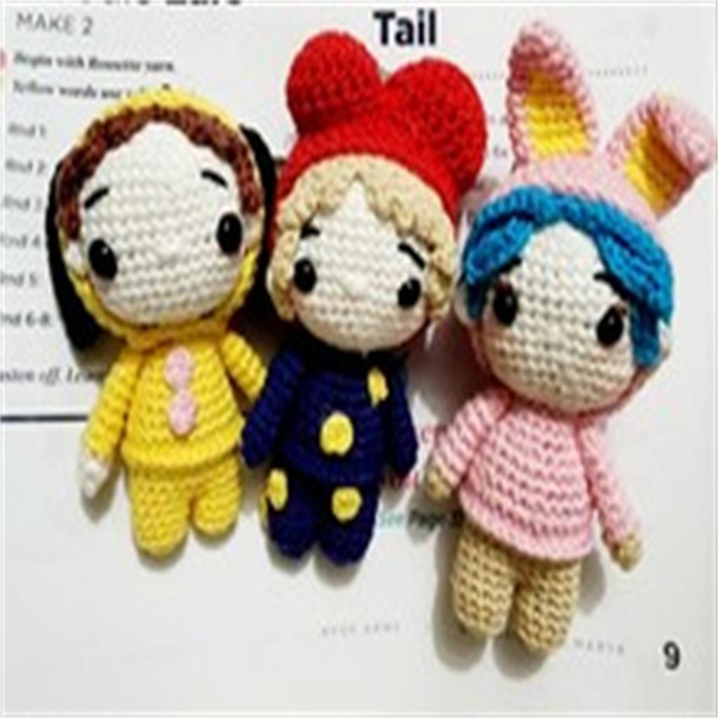 6pcs 300g/10.56oz Cotton Amigurumi Yarn Soft Plush Machine Washable Knitting Crochet Yarn DIY Hypoallergenic Yarn for Plush Toys Home Decor