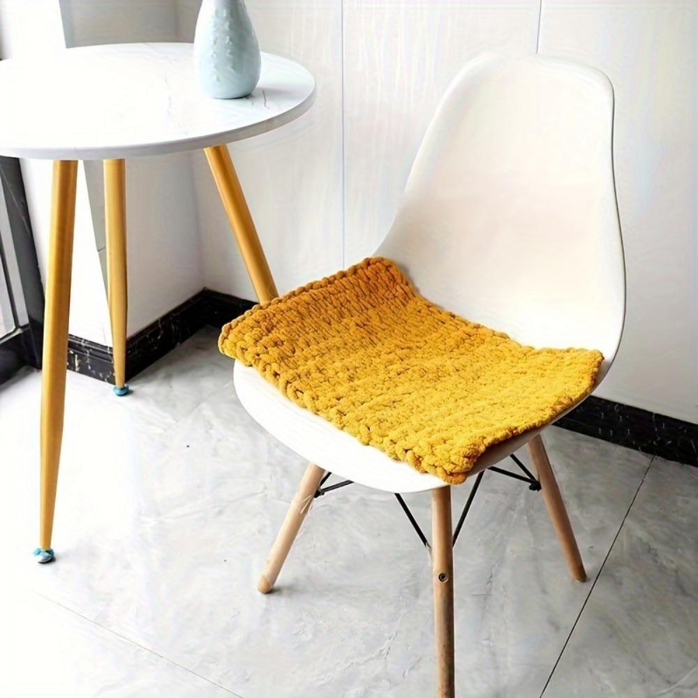 2pcs Thick Chunky Yarn Hand-Woven Bulky Yarn for DIY Crafts Scarves Cushions and Throw Pillows