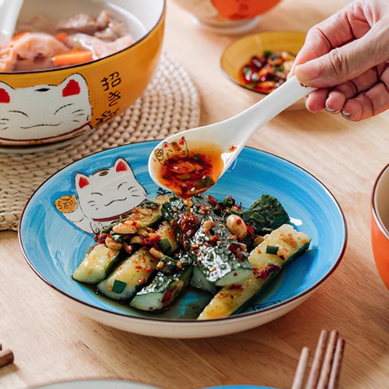 Мультяшная тарелка из керамики 'Счастливый кот' круглая, разных размеров, японская, креативная, разноцветная, кухонная, для дома, ручной работы, мультяшная обеденная тарелка