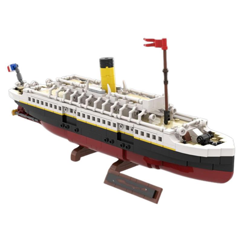 Buildmoc Titanic White Boat Normadiced Ship City MOC Set Building Blocks Kits Toys for Children Kids Gifts Toy 816PCS Bricks
