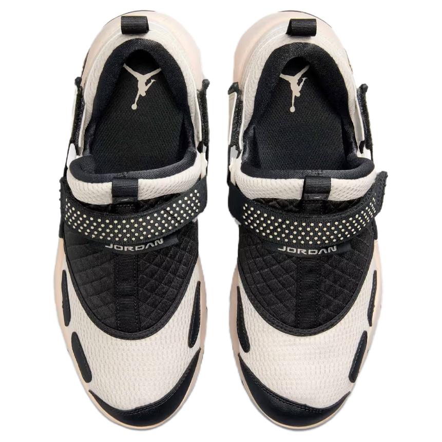 Air Jordan Jordan Trunner LX Светло-орехово-коричневый Женские кроссовки Кремовый Черный HQ2164-102