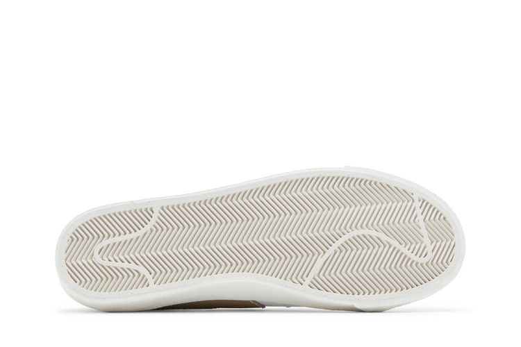 Мужские кроссовки Nike Blazer Low 77 Jumbo Хаки Хейзел Раш Белый/Хаки-Сейл-Черный-Хейзел Раш-Безопасный Оранжевый
