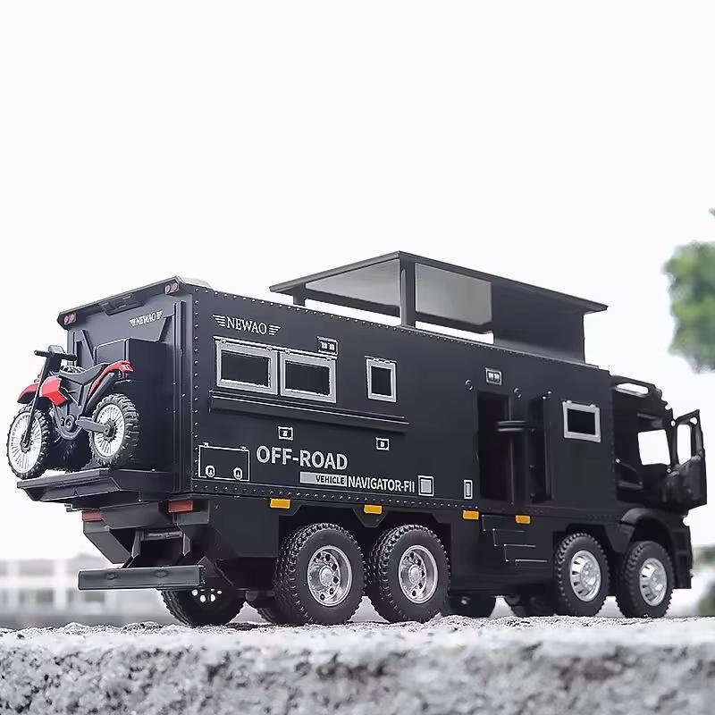 New 1/24 NOMADISMs Arocs Unimog Alloy Motorhome Touring Car Model Diecast Metal Toy Off-road RV Vehicles Model Sound Light Kids Gift