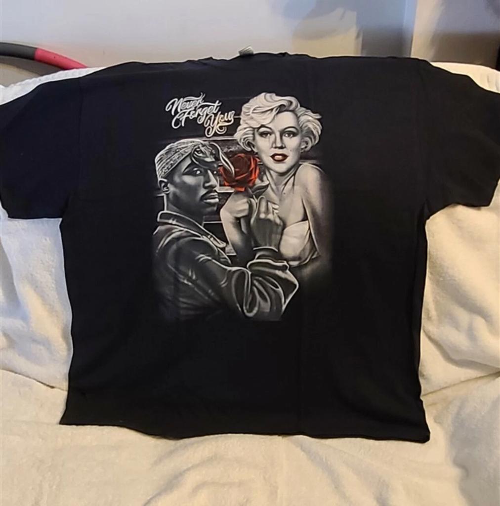 МАРИЛИН МОНРО ТУПАК ШАКУР 2PAC РЭПЕР РОЗА НИКОГДА НЕ ЗАБУДУ ТЕБЯ Футболка