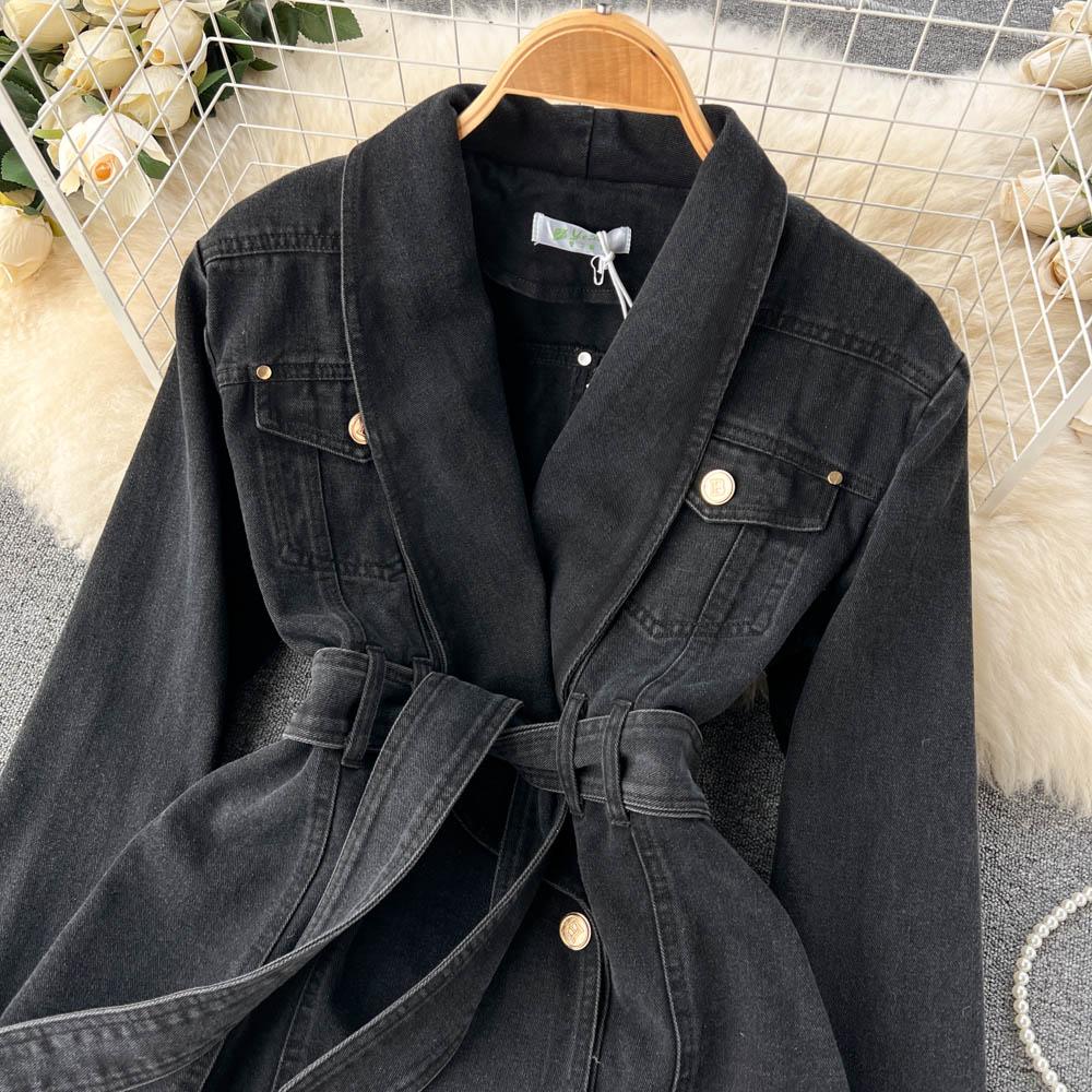 Осенняя новая корейская версия двубортной джинсовой куртки с тонким поясом на талии и краем листа лотоса с v-образным вырезом
