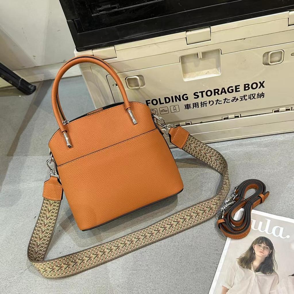 Women's Bag Bucket Bag Premium Leather Layer Cowhide Handbag Fashion Genuine Leather Shoulder Crossbody Bag