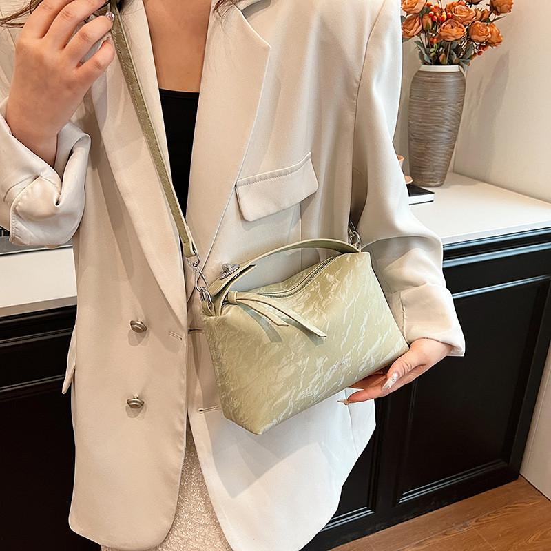 Ielgy Large Capacity Boston Bag All-Match One-Shoulder Fashion Underarm Baguette Bag