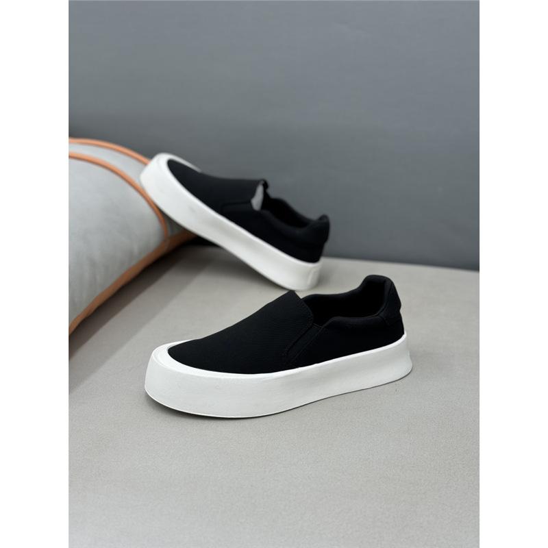 New comfortable shoes, sports shoes, breathable and comfortable ms