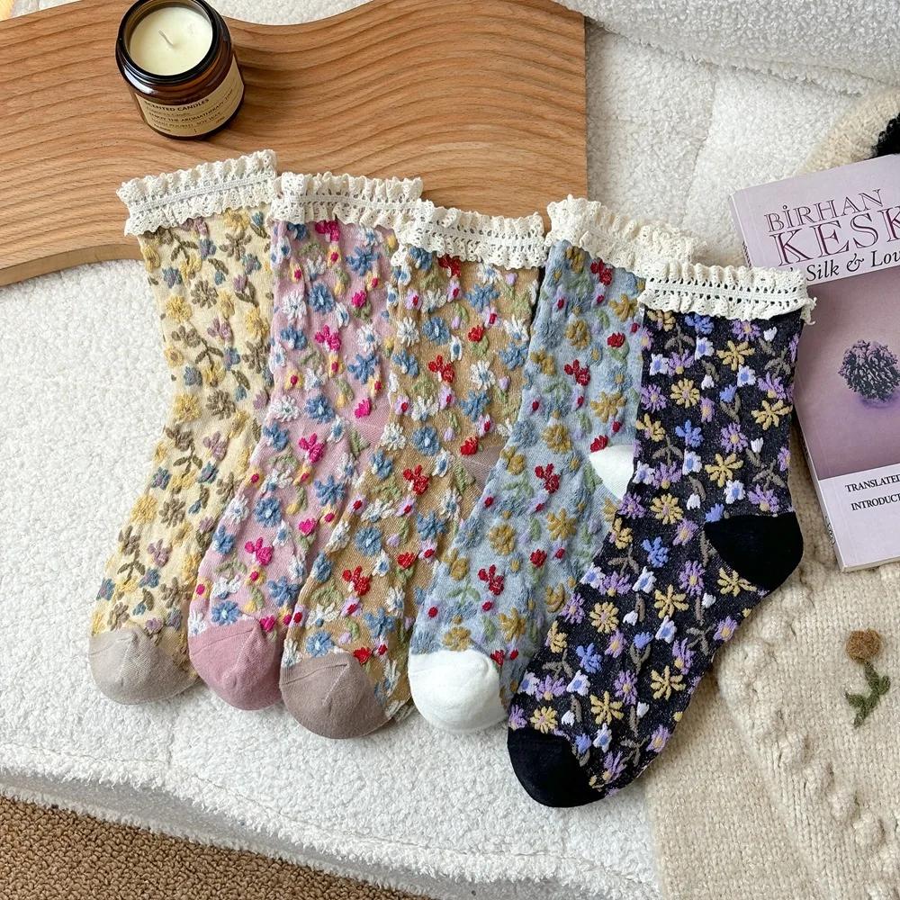 New Autumn and Winter Women Socks Floral Print Vintage Middle Tube Socks Japanese Fashion Harajuku Retro Sweet Girl Ruffle Socks